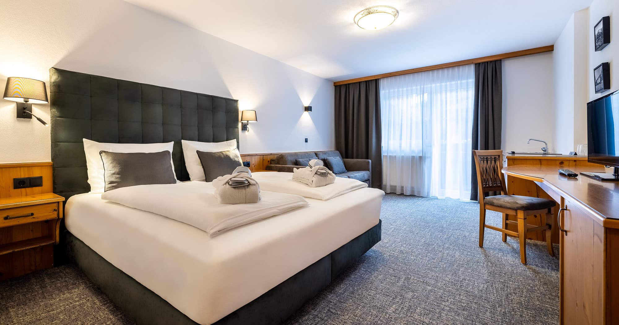 Zeit zum Genießen im 4-Sterne Hotel Bergzeit in Flachau